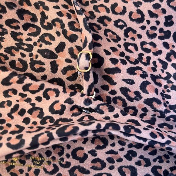 Skatie• ‘Sophie’ Bikini Top in HOUSTON - Picture 10 of 15